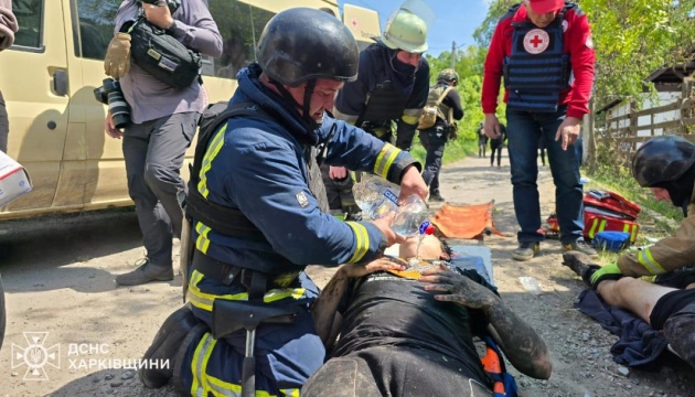 Окупанти на Харківщині обстріляли місце відпочинку: є загиблі та травмовані