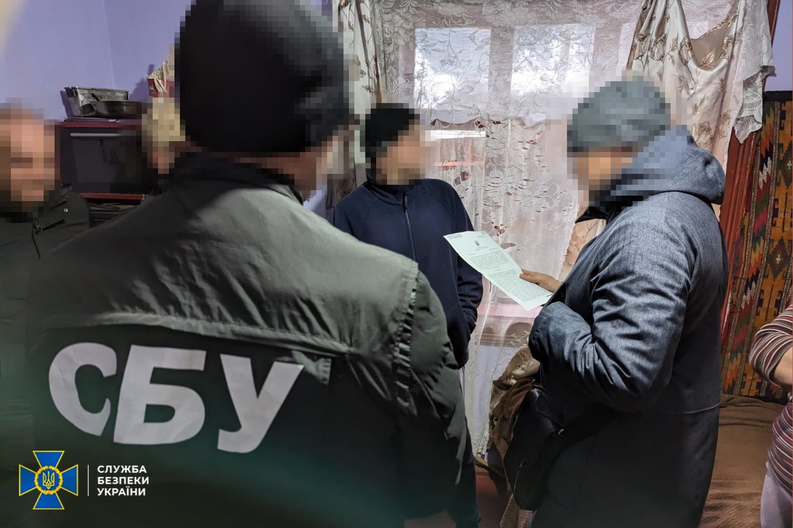 Проросійські агітатори, які вихваляли путіна та виправдовували злочини рф у Бучі, отримали тюремні сроки