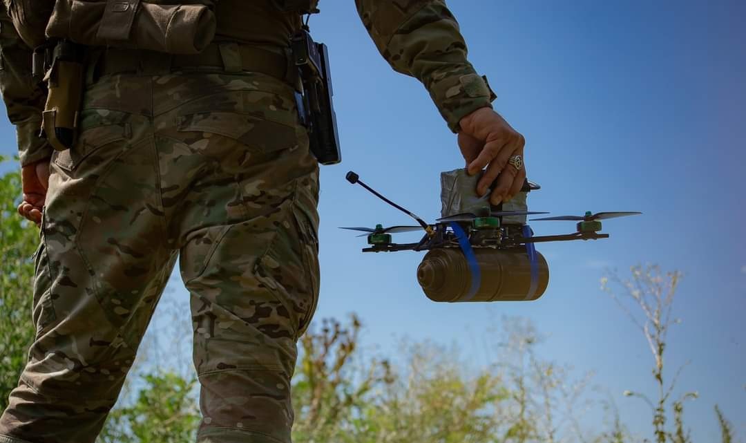 Британія і Латвія оголосили перший тендер на постачання FPV-дронів Україні