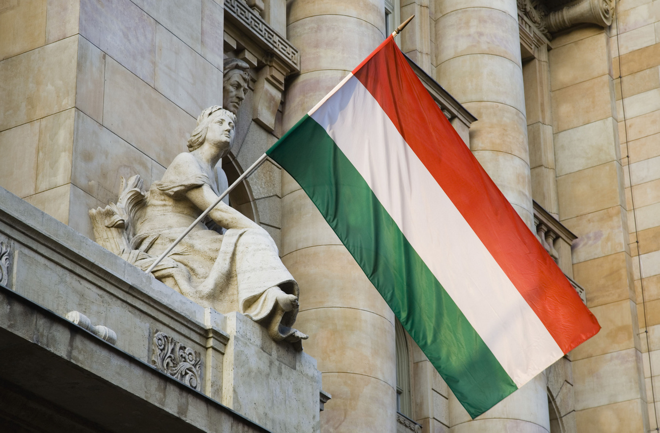 Угорщині загрожує виключення з "Бухарестської дев’ятки" ‒ FT