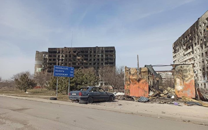 У Маріуполі росіяни будують табір для біженців з Бєлгородської області