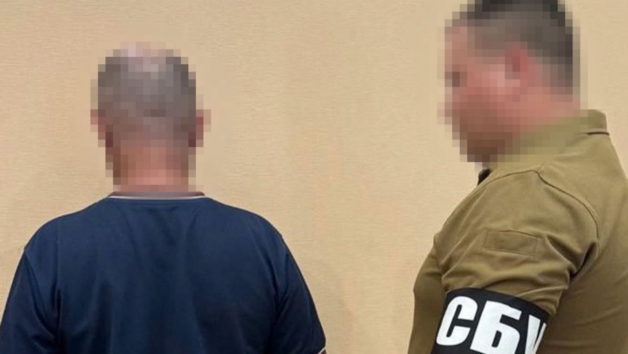 СБУ затримала інформатора рф, якого ворожі спецслужби завербували через «чат знайомств»