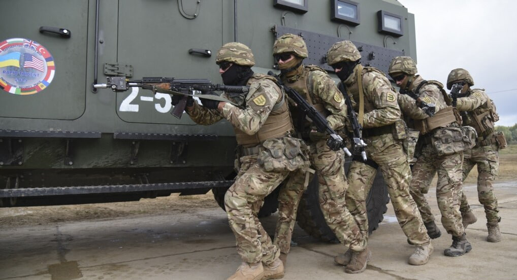 Британія та 12 країн-партнерів підготували понад 40 тис. українських піхотинців упродовж двох років