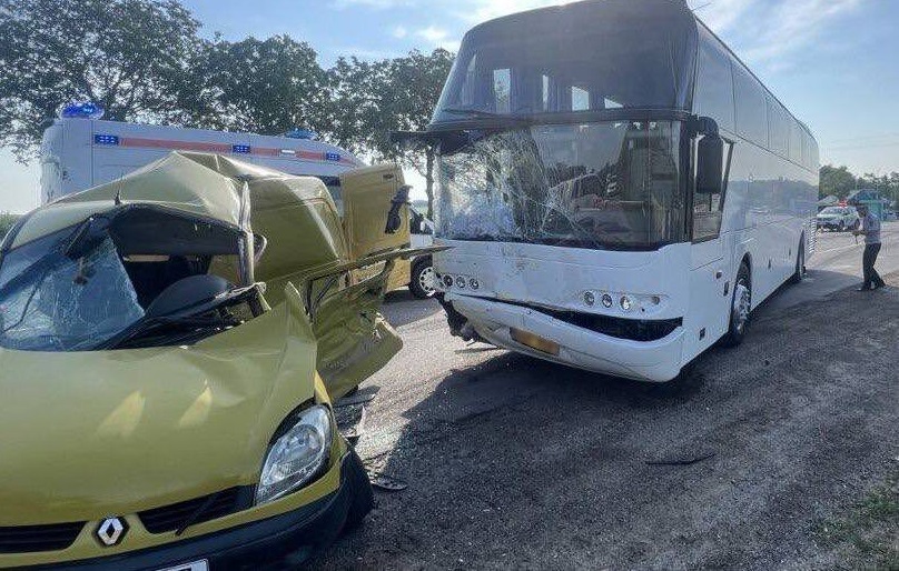 У Молдові автобус «Кишинів - Київ» потрапив у смертельну ДТП
