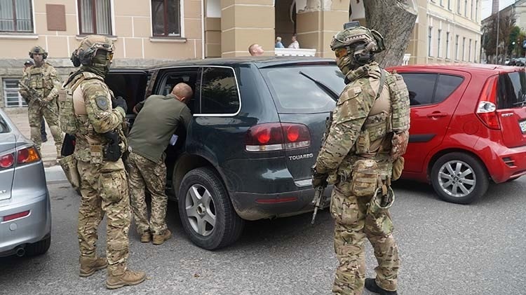 На Тернопільщині представники ТЦК наживались на військовозобовʼязаних