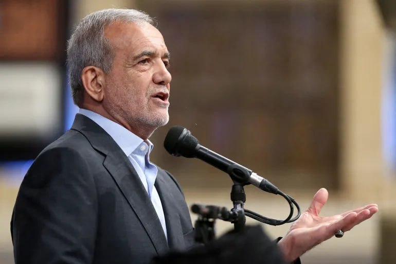 Новий президент Ірану склав присягу