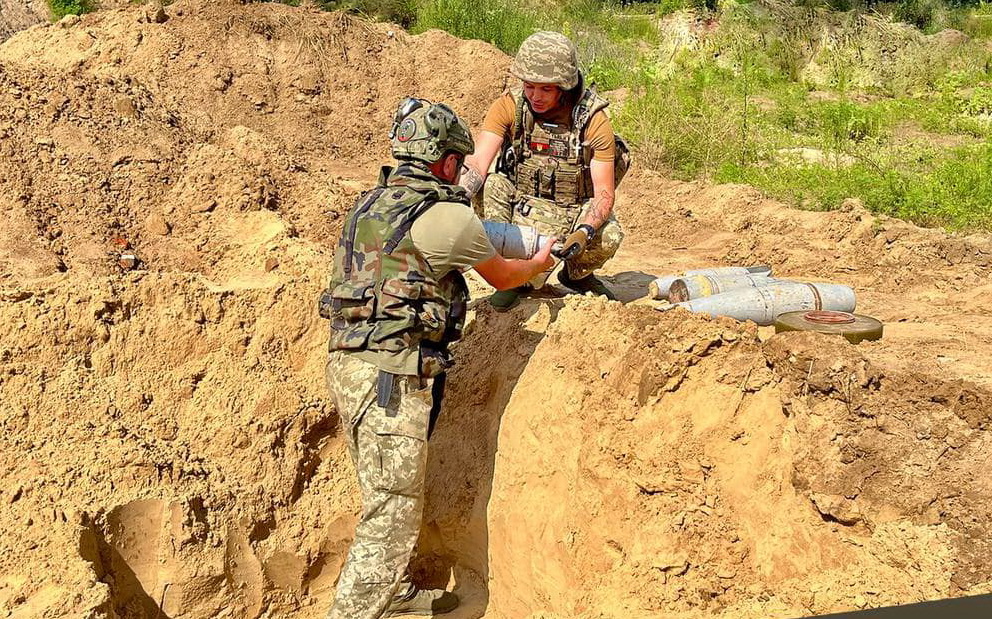 Сапери Держспецслужби транспорту за тиждень знешкодили 2195 вибухонебезпечних предметів