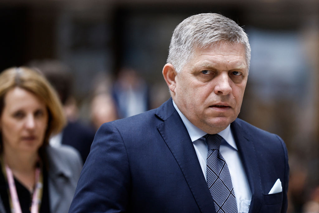 Фіцо заявив про "нацизм і фашизм" в Україні