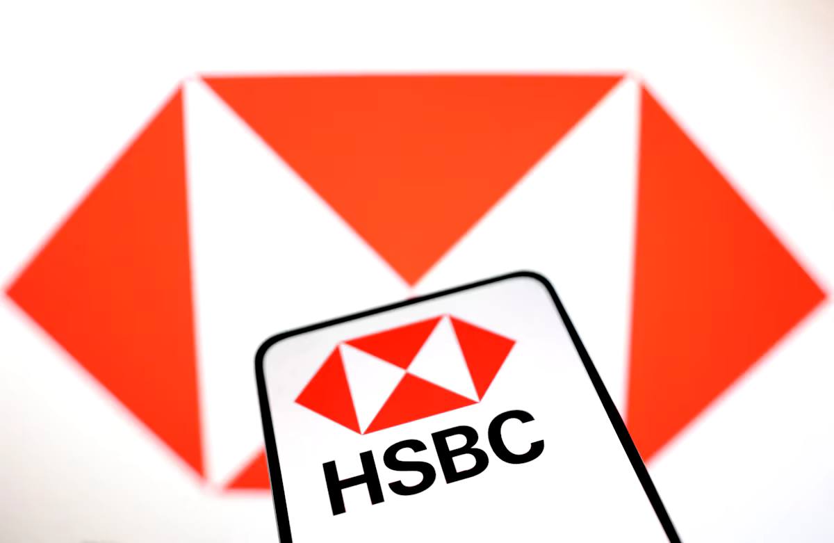 Британський банк HSBC припинив фінансові операції з Росією та Білоруссю