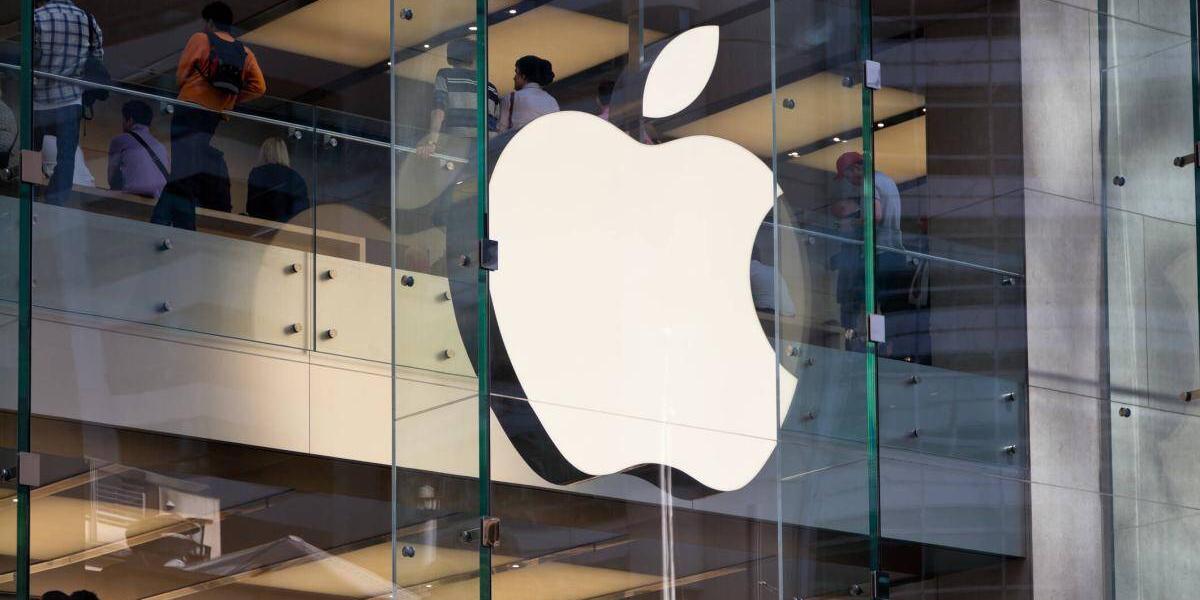 Акції Apple демонструють найгірший старт року за останні 17 років