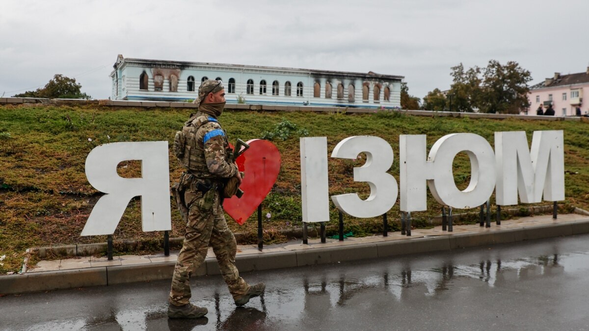 Війська РФ завдали удару по Ізюму: є загиблі та поранені