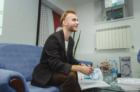 У Києво-Могилянській академії заснували фонд на честь Миколи Рачка, полеглого воїна та журналіста