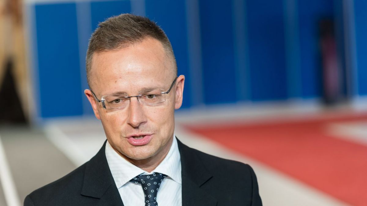 Сійярто планує зустріч із Сибігою у Брюсселі після скасування попередньої
