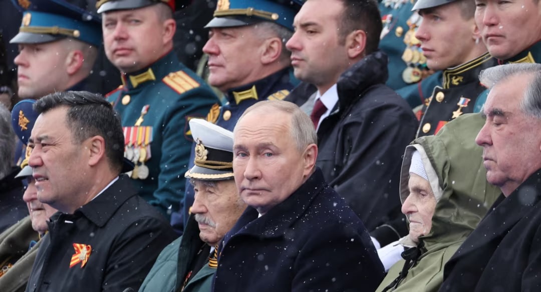 ФСБ планує провокації на 9 травня у регіонах РФ, щоб звинуватити Україну — InformNapalm