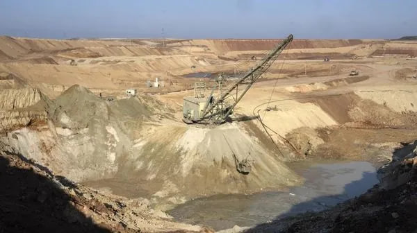 Фінансова вигода від "угоди про надра" між Україною та США очікується не раніше ніж за 10 років — Reuters