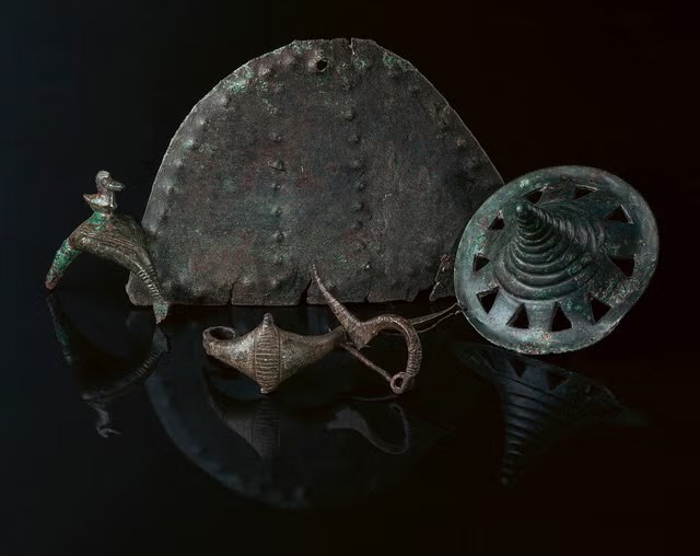 На вершині вулкана в Угорщині знайшли понад 900 артефактів бронзового та залізного віку