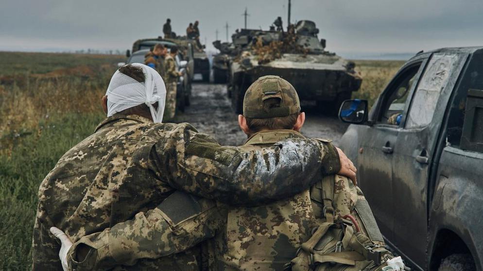 Поранення на фронті: які виплати передбачені для військових під час лікування?