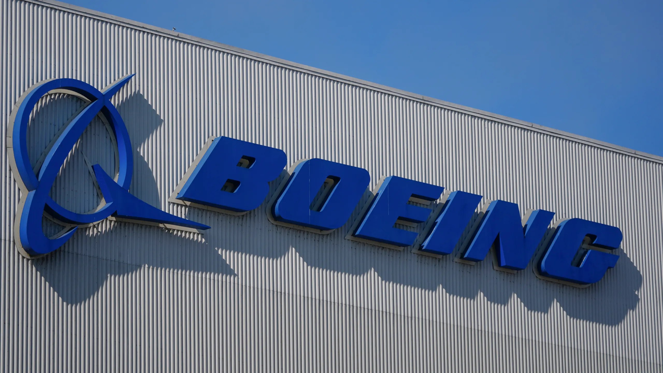 Китай зняв обмеження на постачання літаків Boeing