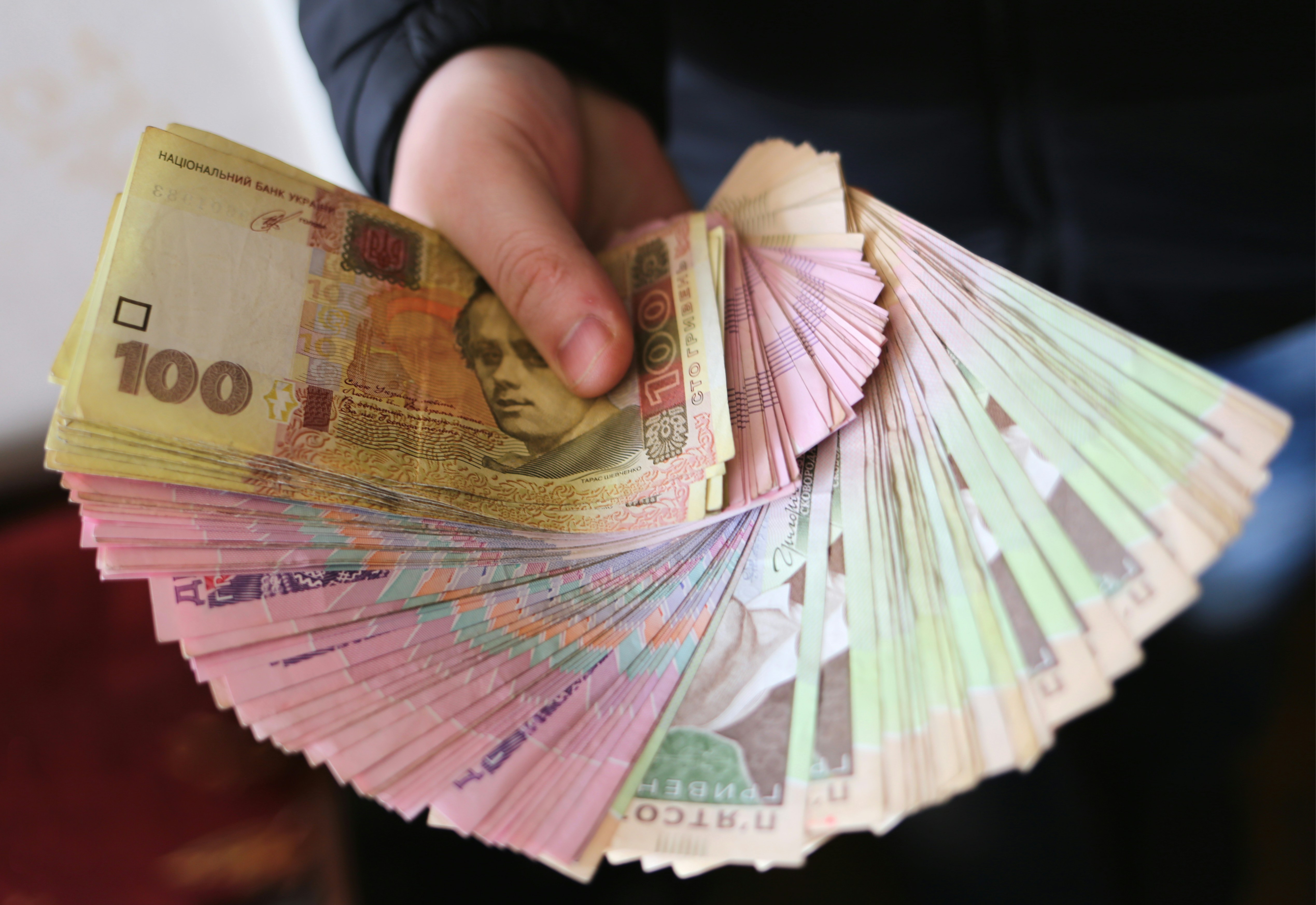 Випускники медвишів можуть отримати 200 тисяч грн: умови