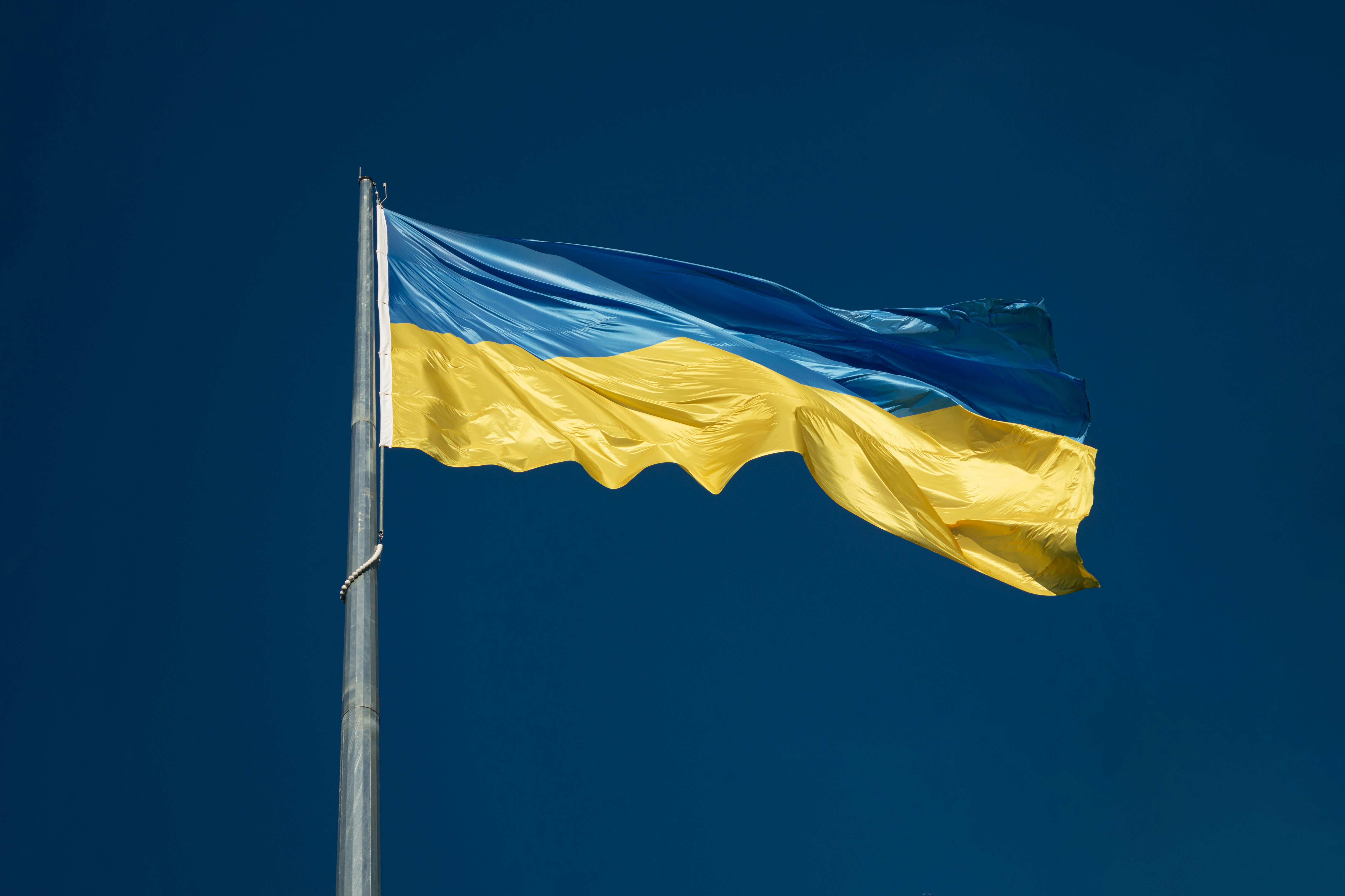 У Раді можуть дозволити виїзд за кордон чоловікам до 24 років: що відомо