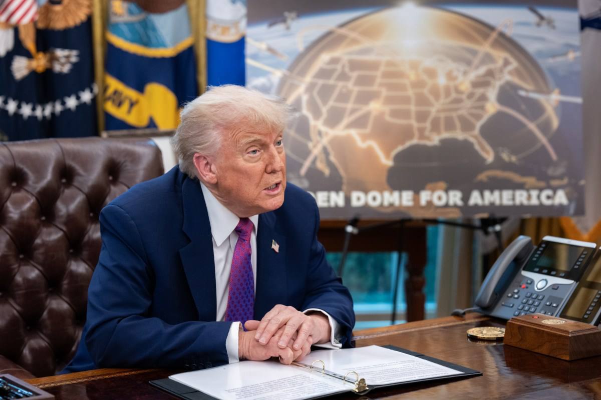 Трамп удвічі підвищив мита на імпорт сталі та алюмінію