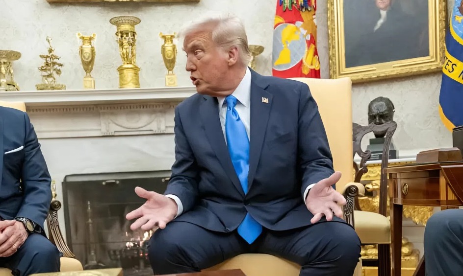 Тарифна політика Трампа не зміцнила долар, а послабила – CNN