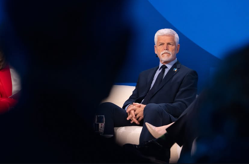Президент Чехії не обіцяє збереження підтримки України після виборів