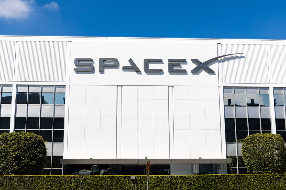 SpaceX інвестувала $2 мільярди у стартап Маска xAI