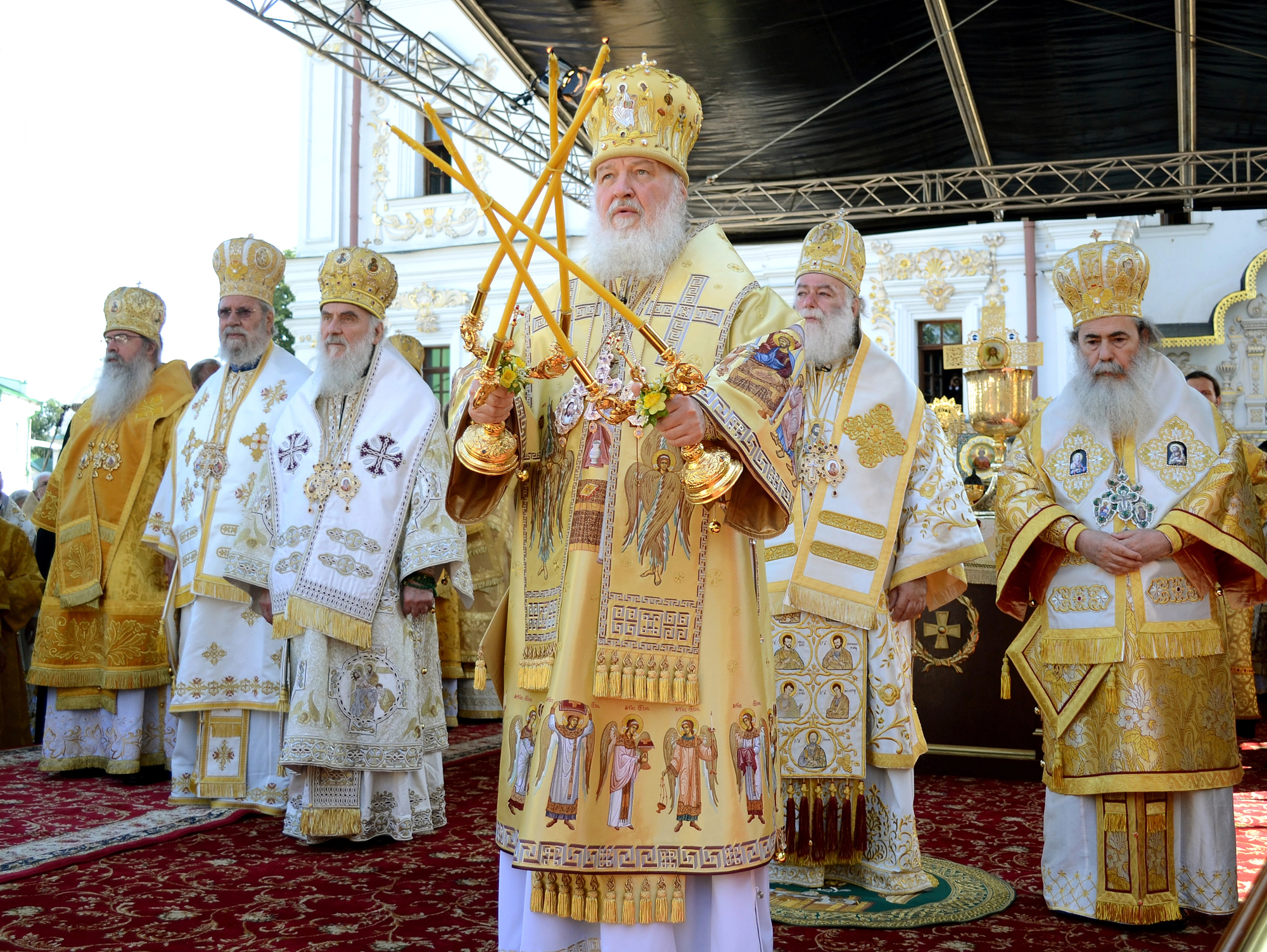 Патріарх РПЦ Кирил підтримав легалізацію цивільних шлюбів для учасників війни проти України