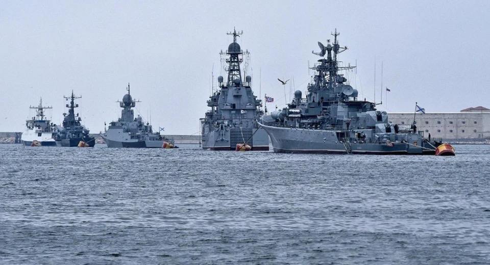 У РФ скасували головний військово-морський парад у Санкт-Петербурзі