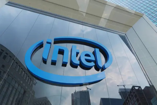 Трамп вимагає відставки глави Intel через зв’язки з Китаєм