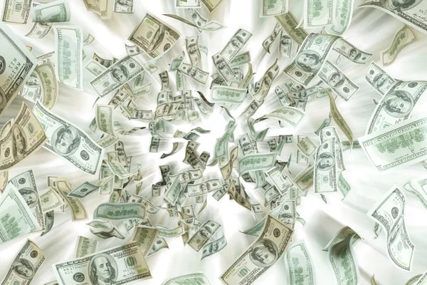 Міжнародні запаси України впали до $43 мільярдів