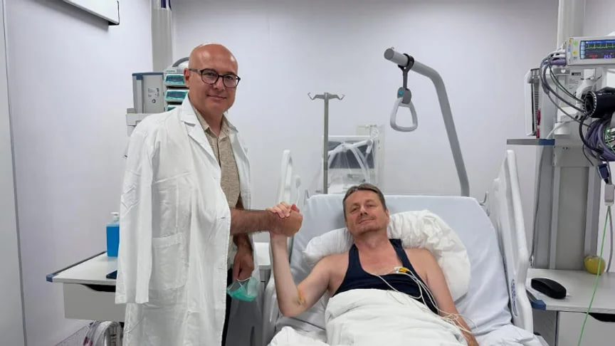 Сербський міністр фінансів потрапив до лікарні після інсульту в ефірі