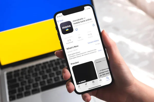Monobank запустив власну мережу платіжних терміналів в Україні