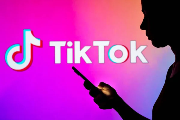 TikTok ефективніше за YouTube у протидії воєнній пропаганді — ЦПД