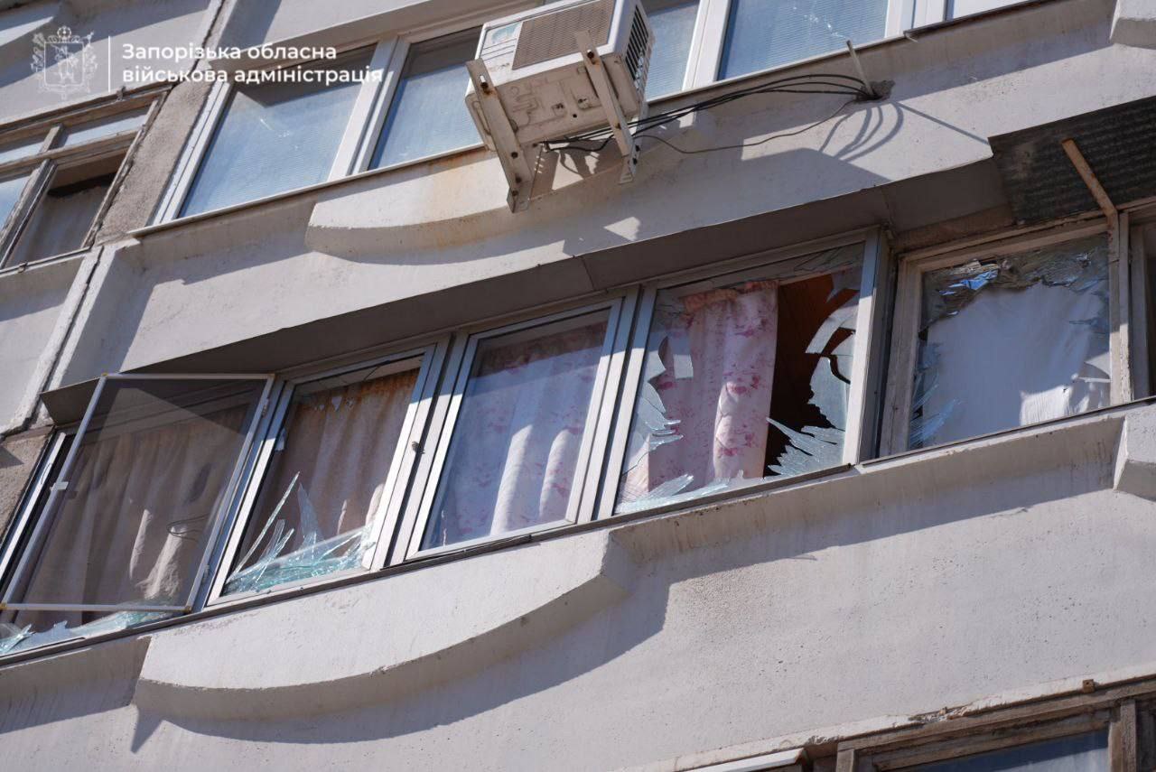 Російський дрон атакував Запоріжжя: чотири людини поранені