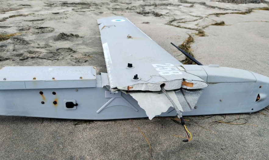 На узбережжі Болгарії Чорне море викинуло військовий дрон