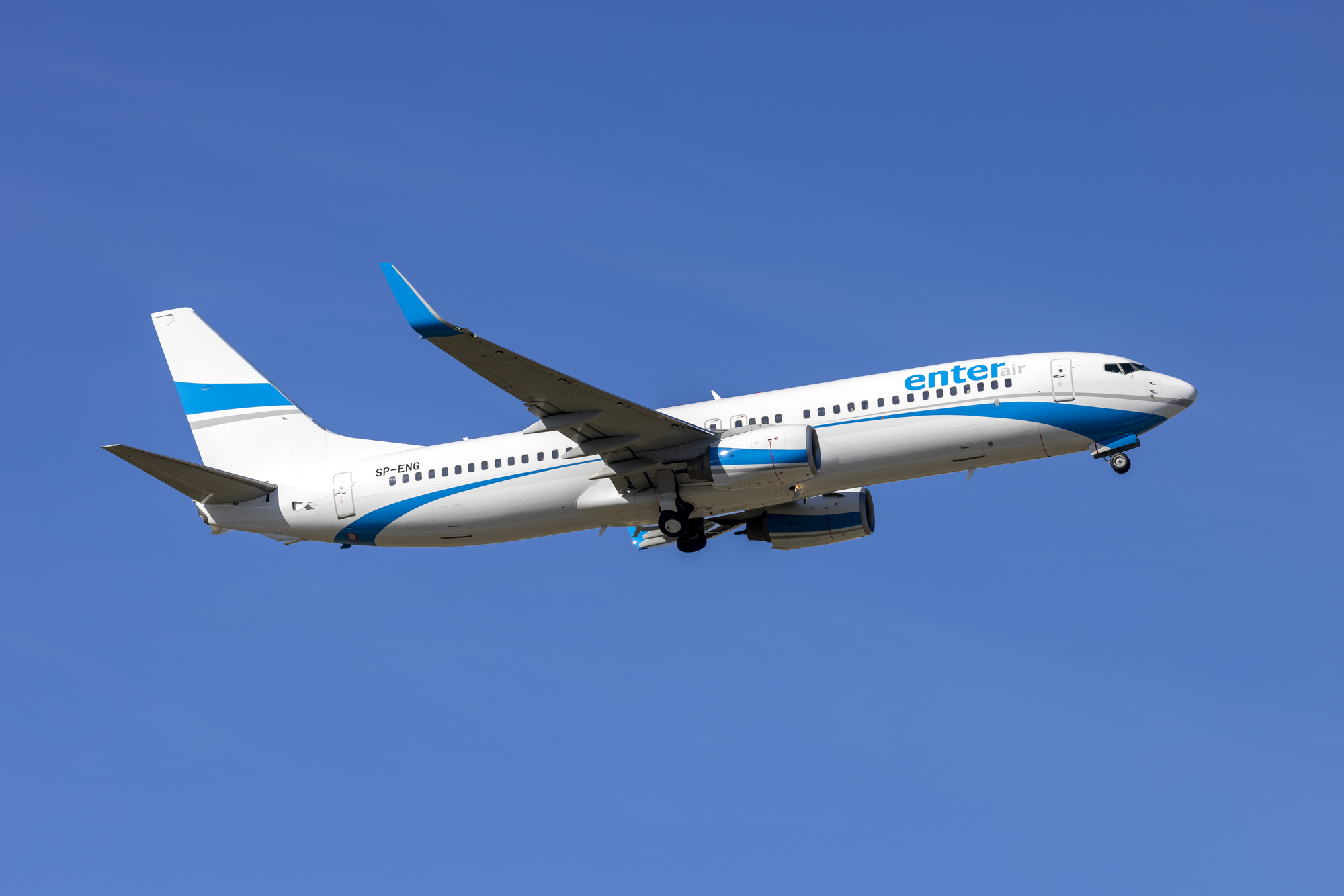 Літак Enter Air зійшов зі смуги в Кракові: польоти тимчасово припинено