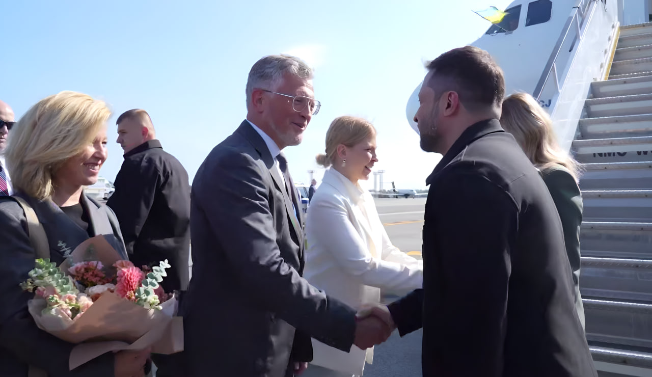 Зеленський прибув на Генасамблею ООН: зустріч з Токаєвим, Варфоломієм та главою МВФ