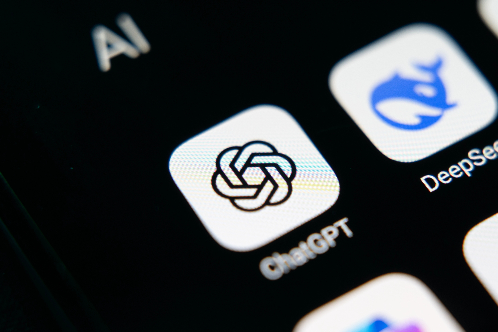 Нова опція ChatGPT Pulse формуватиме добірки новин і порад