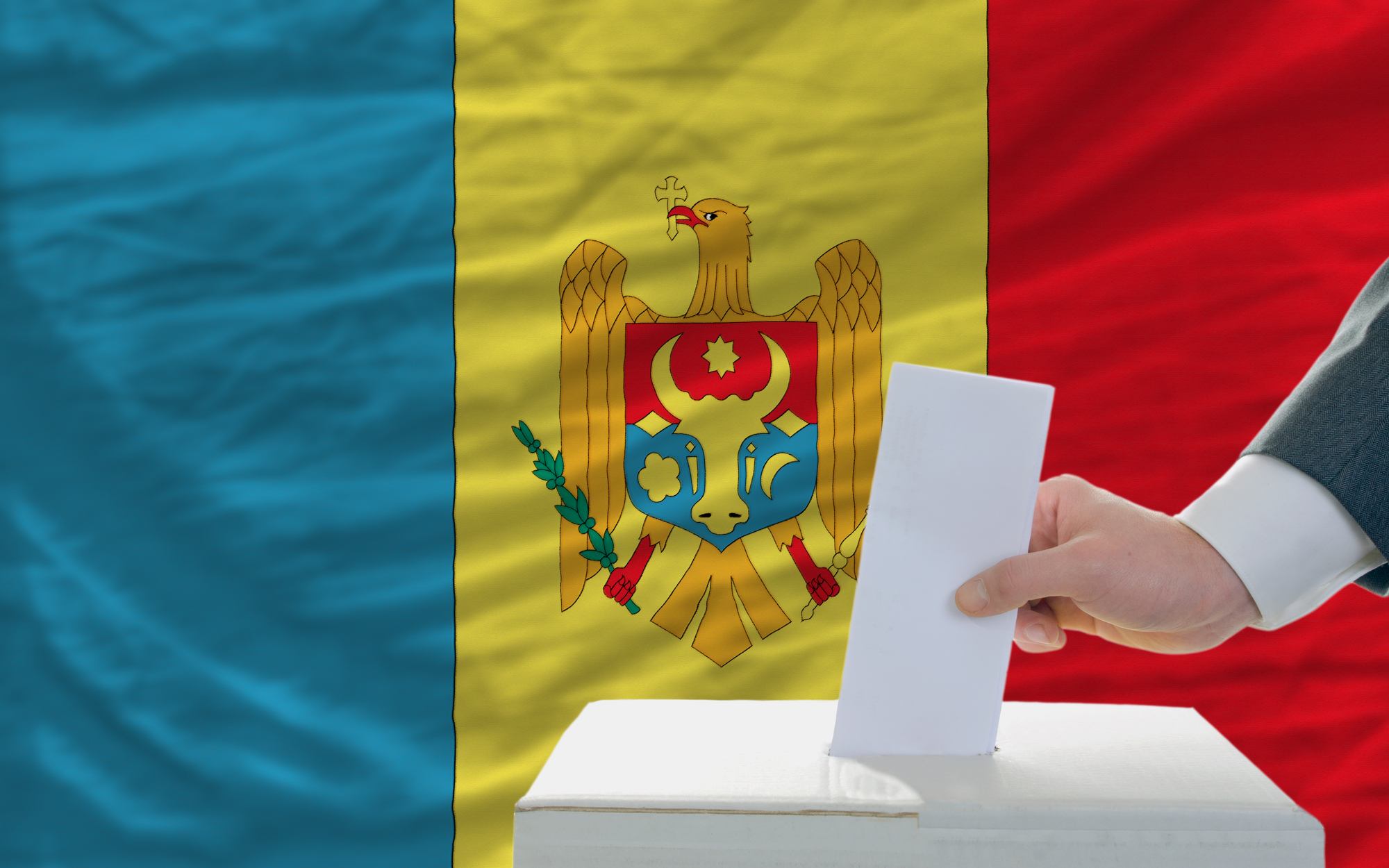 У Молдові стартували парламентські вибори: курс на ЄС чи Москву вирішать виборці