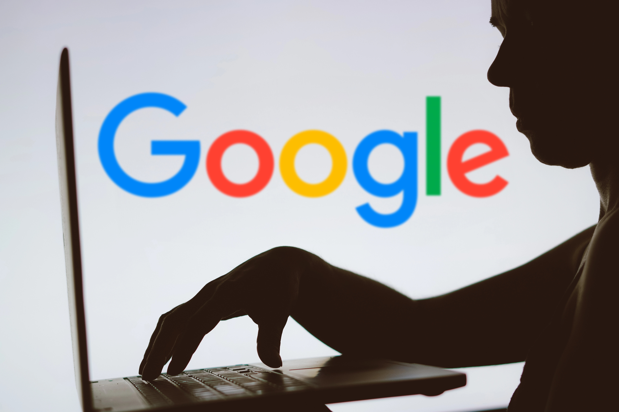 Google обмежила відповіді ШІ про психічний стан Трампа — The Verge