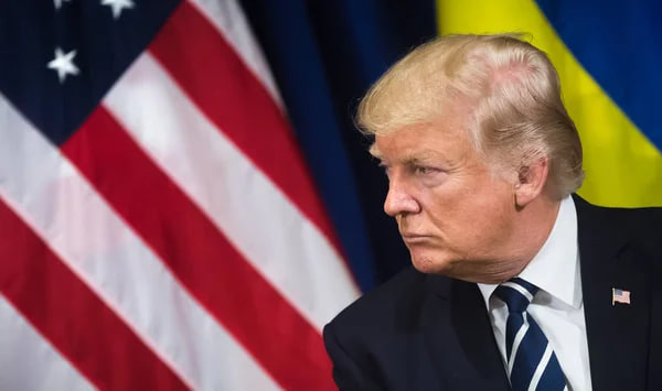 Трамп вводить 25% мита на імпорт вантажівок