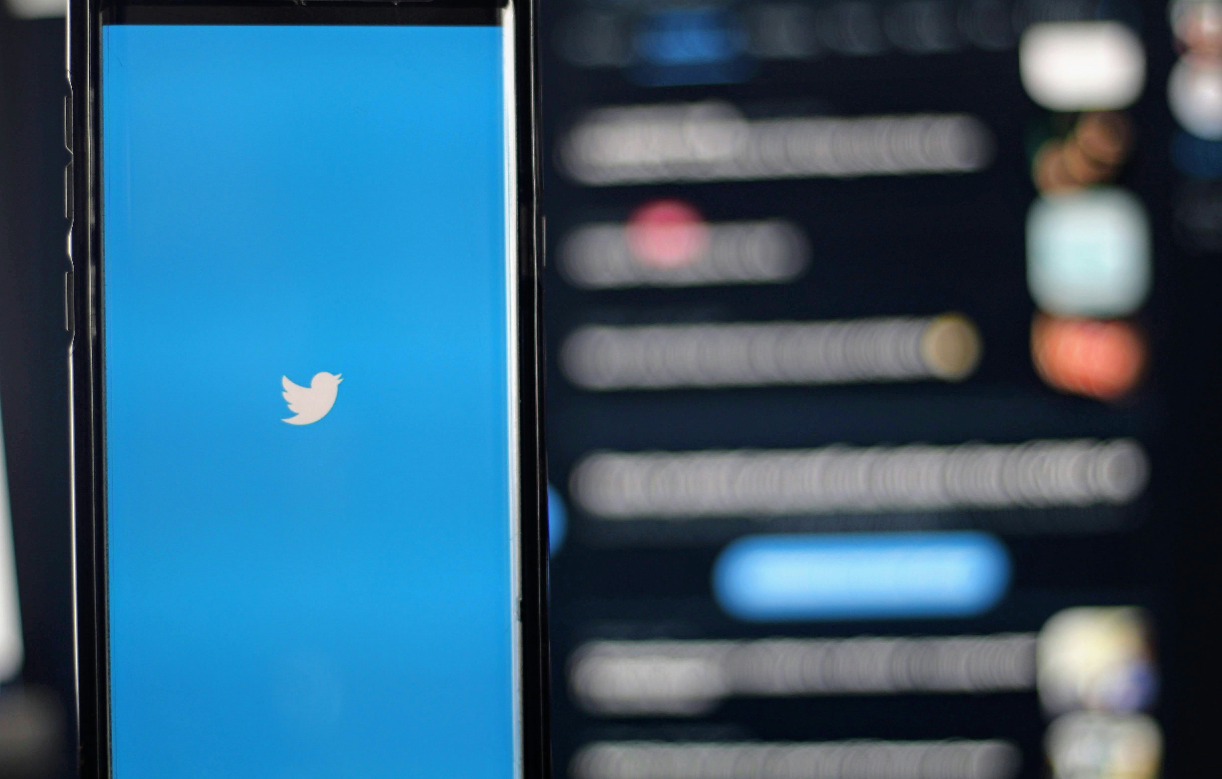 Ілон Маск погодився виплатити $128 млн колишнім керівникам Twitter для врегулювання позову