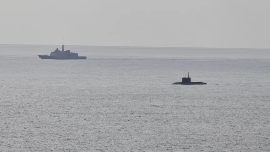 Поблизу Франції сплив російський підводний човен. Він може запускати «Калібри»