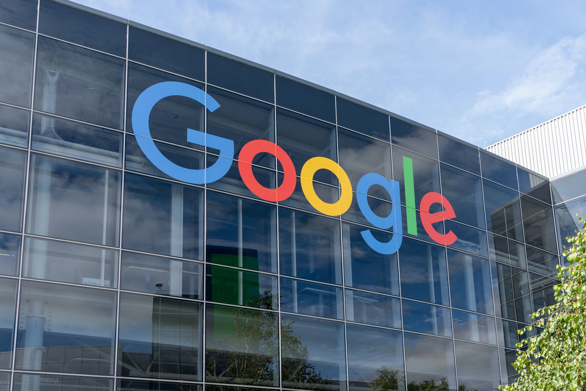 Google інвестує $15 млрд у найбільший центр ШІ в Індії