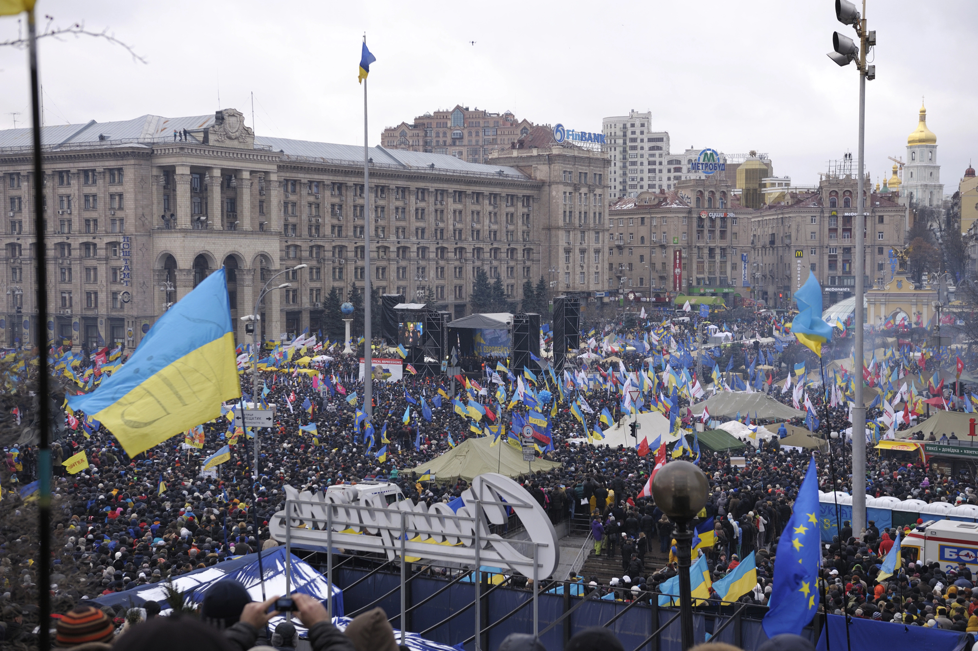 Чи вважають українці критику влади важливою під час війни – результати опитування