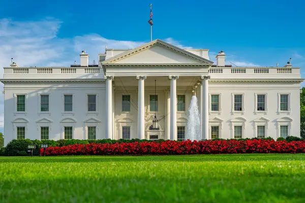 У Білому домі зводять нову бальну залу Трампа за $250 мільйонів