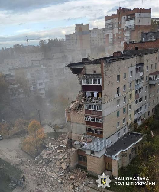 Унаслідок вибуху газу в Хмельницькому обвалився житловий будинок