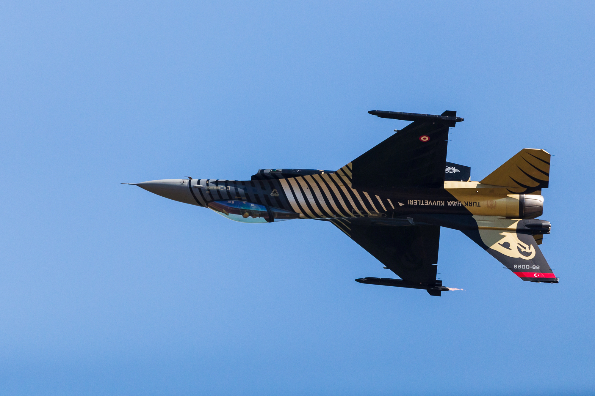 Туреччина призупинила польоти літаків C-130